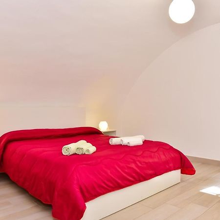 Vecchia Napoli - Anticaglia Apartment Bagian luar foto
