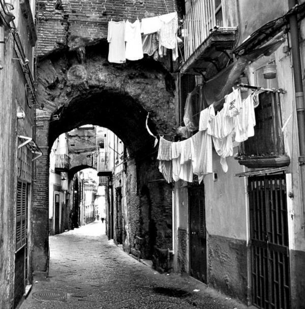 Vecchia Napoli - Anticaglia Apartment Bagian luar foto