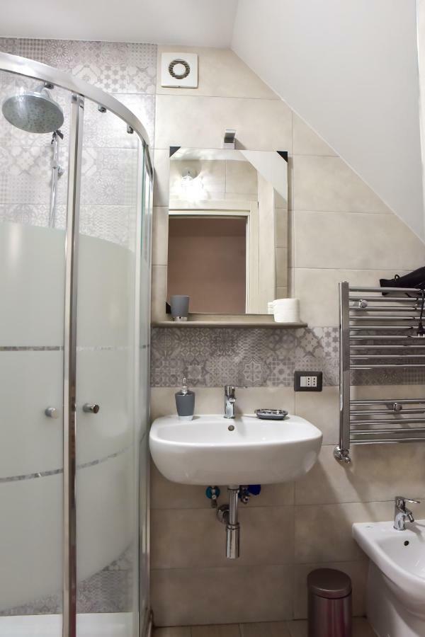 Vecchia Napoli - Anticaglia Apartment Bagian luar foto