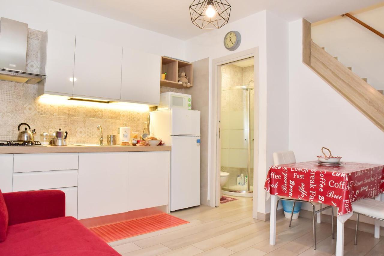 Vecchia Napoli - Anticaglia Apartment Bagian luar foto